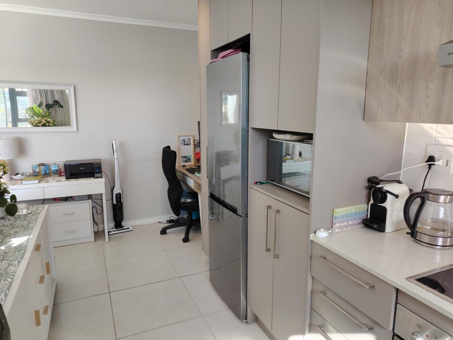 1 Bedroom Property for Sale in Sonstraal Heights Western Cape